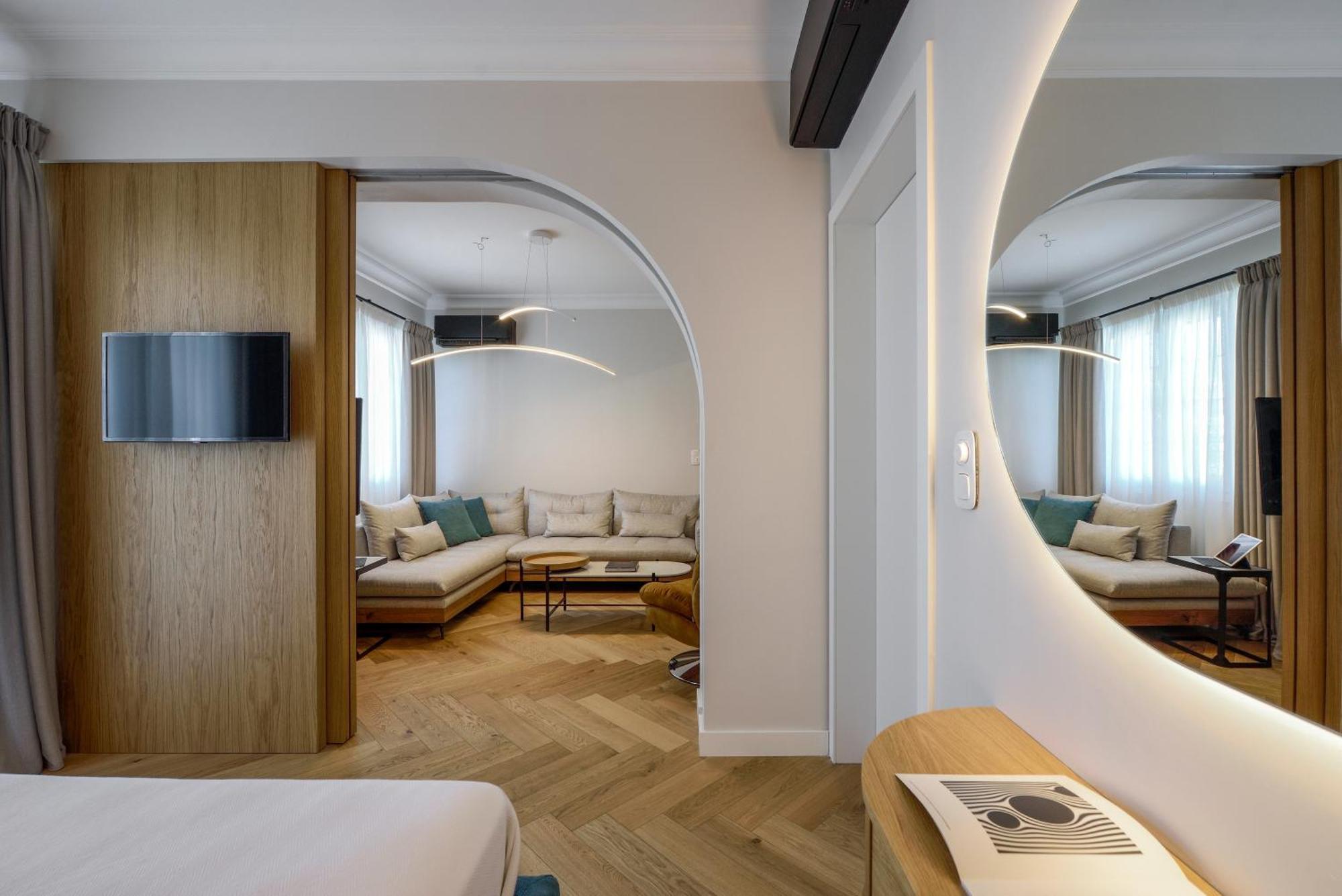Queen Apartment Thessaloniki By Luxlikehome Thessalonique Extérieur photo