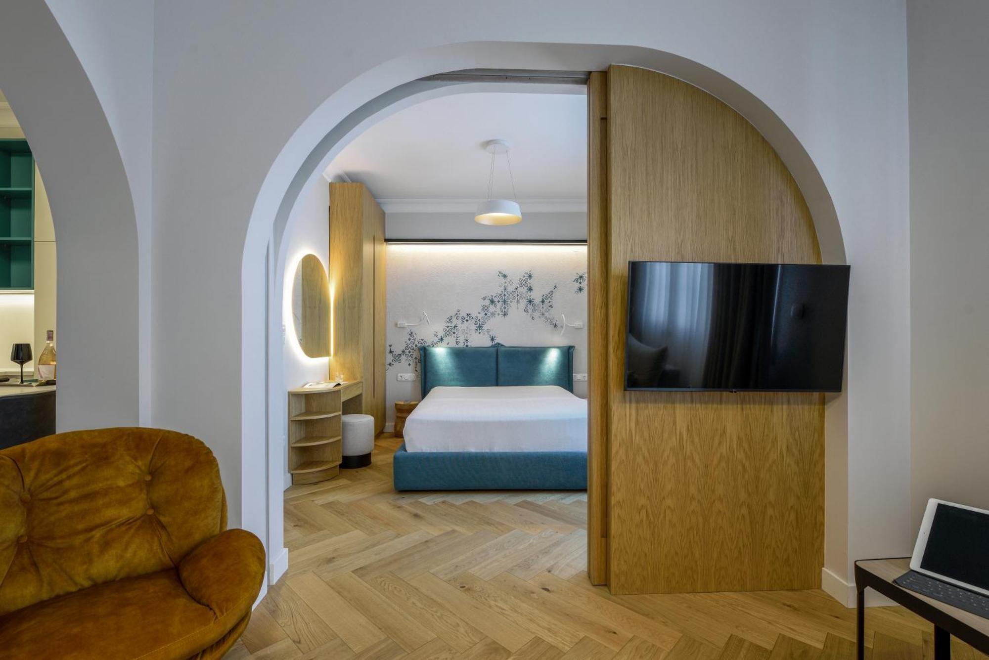 Queen Apartment Thessaloniki By Luxlikehome Thessalonique Extérieur photo
