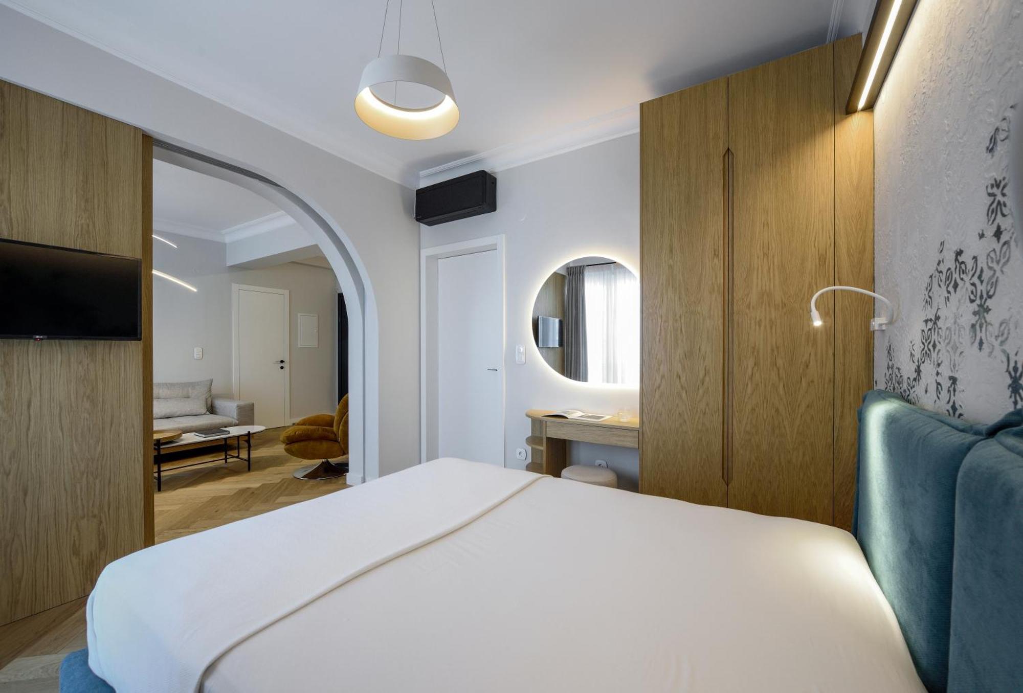Queen Apartment Thessaloniki By Luxlikehome Thessalonique Extérieur photo