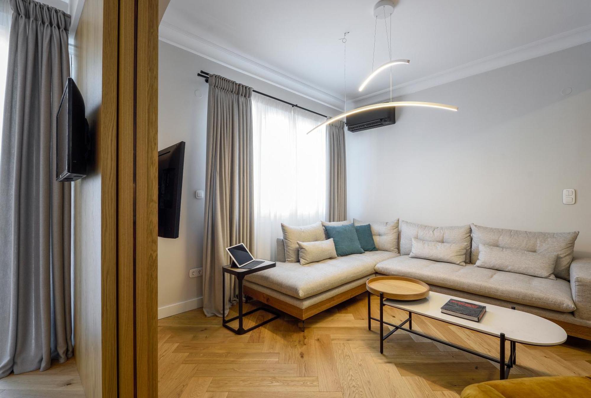 Queen Apartment Thessaloniki By Luxlikehome Thessalonique Extérieur photo